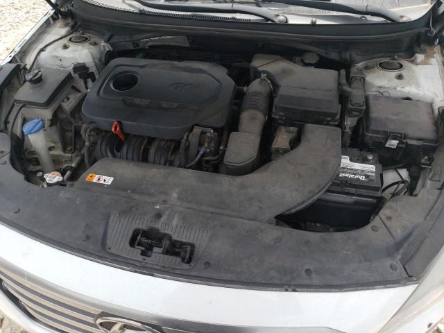 5NPE24AF0HH490030 - 2017 HYUNDAI SONATA SE WHITE photo 11