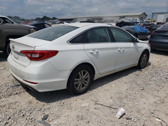 5NPE24AF0HH490030 - 2017 HYUNDAI SONATA SE WHITE photo 3