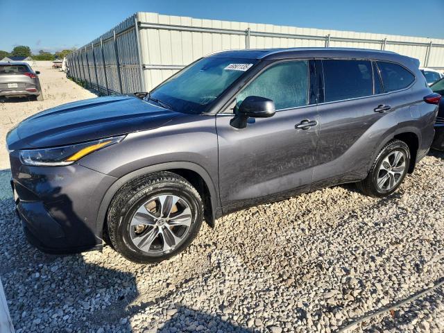 2021 TOYOTA HIGHLANDER XLE, 