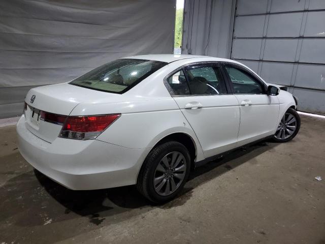 1HGCP2F77CA012719 - 2012 HONDA ACCORD EX WHITE photo 3
