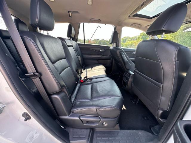 5FNYF6H50NB018186 - 2022 HONDA PILOT EXL WHITE photo 6