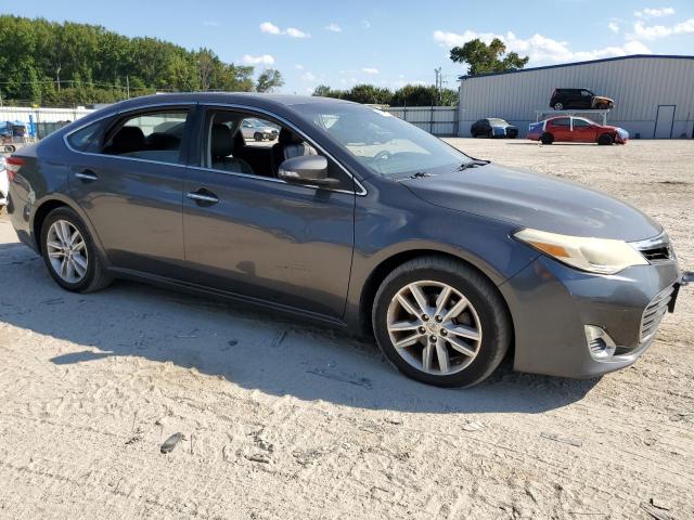 4T1BK1EB8DU026875 - 2013 TOYOTA AVALON BASE Մոխրագույն լուսանկար 4
