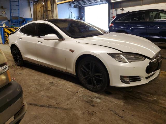 5YJSA1H15EFP62208 - 2014 TESLA MODEL S Սպիտակ լուսանկար 4
