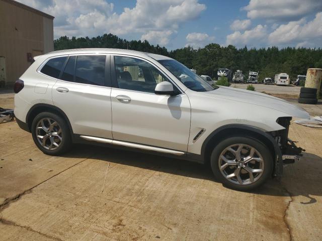 5UX53DP01R9U89221 - 2024 BMW X3 XDRIVE30I WHITE photo 4