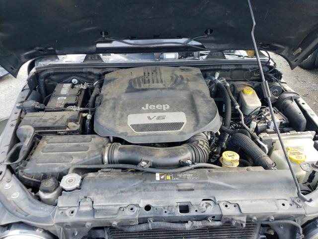 1C4BJWEG5HL602174 - 2017 JEEP WRANGLER U SAHARA SILVER photo 11