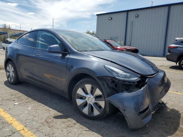 5YJYGDEF0LF002081 - 2020 TESLA MODEL Y GRAY photo 4
