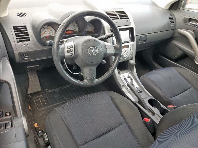 JTKDE167290287425 - 2009 TOYOTA SCION TC WHITE photo 8