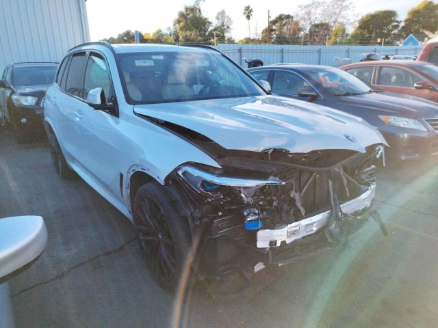 5UXCR4C08M9H74683 - 2021 BMW X5 SDRIVE 40I WHITE photo 4