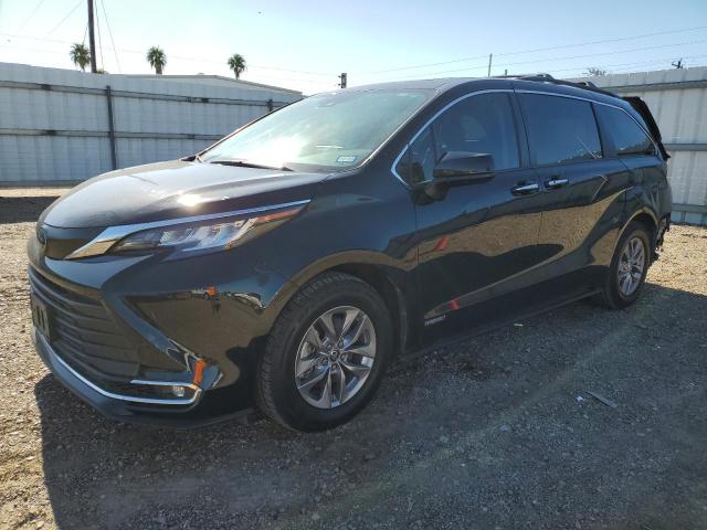 2021 TOYOTA SIENNA XLE, 