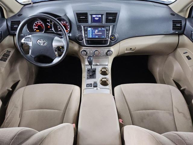 5TDBK3EHXDS202477 - 2013 TOYOTA HIGHLANDER BASE Бордовий фото 8