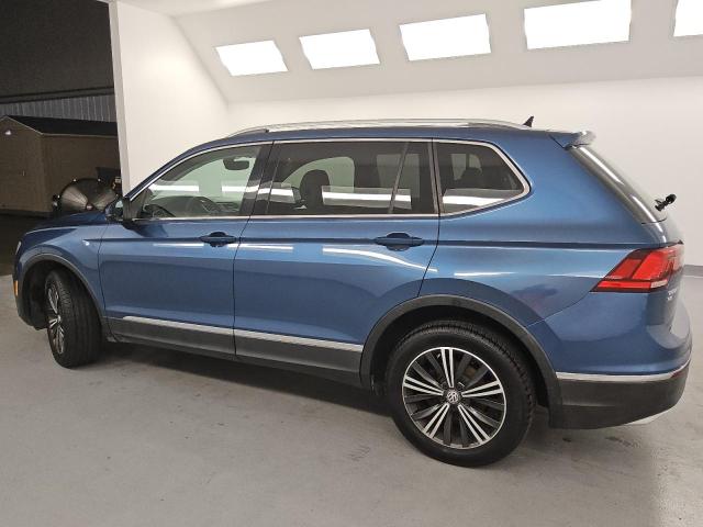 3VV3B7AX0JM026772 - 2018 VOLKSWAGEN TIGUAN SE أزرق صورة 2