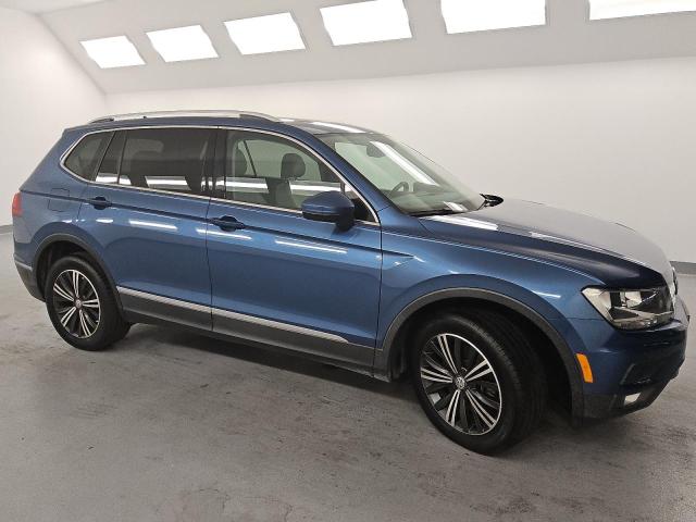 3VV3B7AX0JM026772 - 2018 VOLKSWAGEN TIGUAN SE أزرق صورة 4