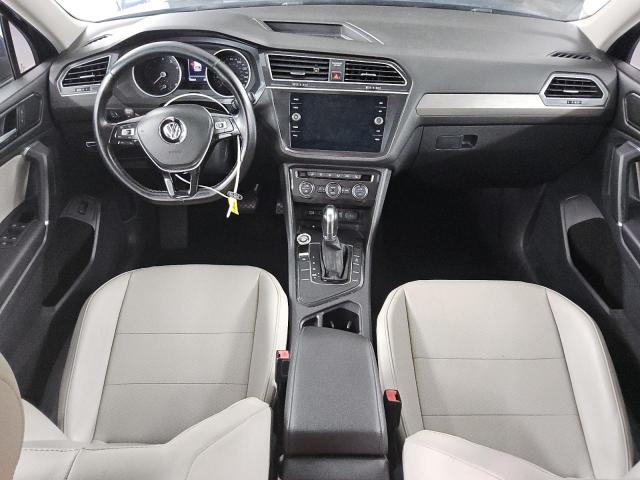 3VV3B7AX0JM026772 - 2018 VOLKSWAGEN TIGUAN SE أزرق صورة 8