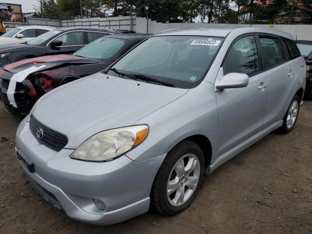 2T1KR32E87C636335 - 2007 TOYOTA MATRIX XR SILVER photo 1