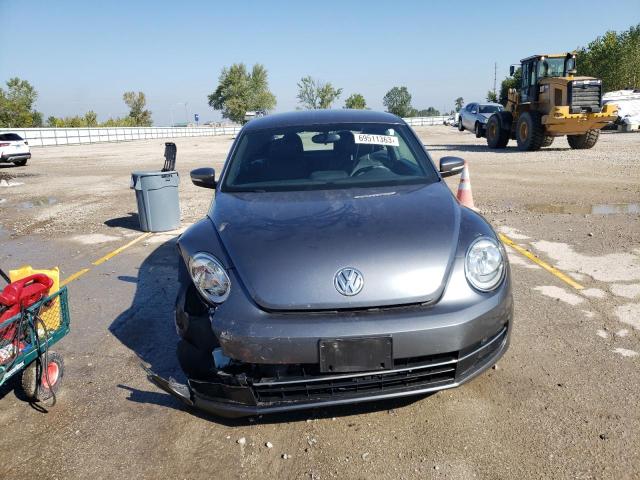 3VWJL7AT3DM655041 - 2013 VOLKSWAGEN BEETLE GRAY photo 5