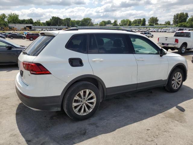 3VV1B7AX6JM014312 - 2018 VOLKSWAGEN TIGUAN S 白色 照片 3