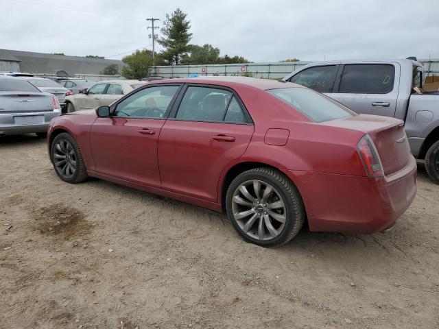 2C3CCABG5EH361297 - 2014 CHRYSLER 300 S RED photo 2