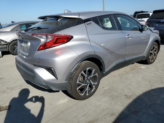 JTNKHMBX3J1001377 - 2018 TOYOTA C-HR XLE GRAY photo 3