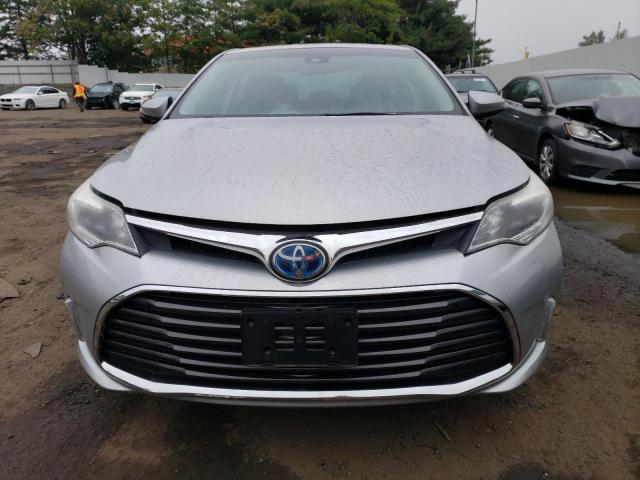 4T1BD1EB8HU057530 - 2017 TOYOTA AVALON HYBRID SILVER photo 5