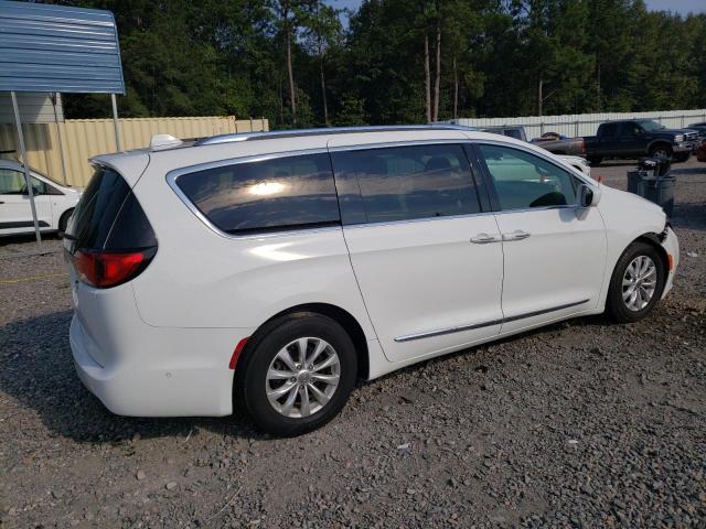 2C4RC1EG2JR174329 - 2018 CHRYSLER PACIFICA TOURING L PLUS WHITE photo 3