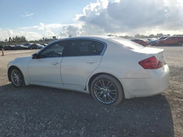 JN1CV6AP9DM717480 - 2013 INFINITI G37 BASE WHITE photo 2