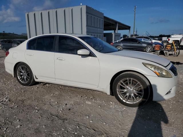 JN1CV6AP9DM717480 - 2013 INFINITI G37 BASE WHITE photo 4