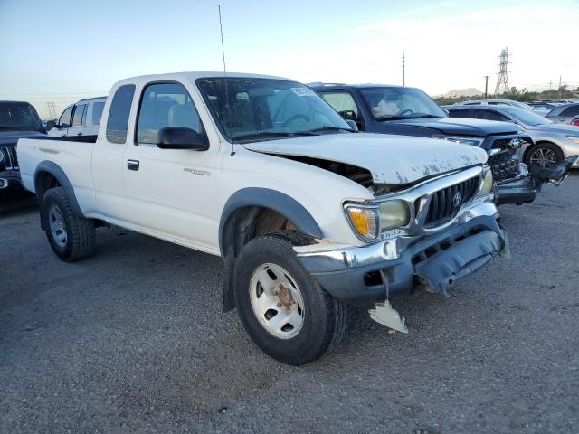 5TESN92N42Z068022 - 2002 TOYOTA TACOMA XTRACAB PRERUNNER WHITE photo 4