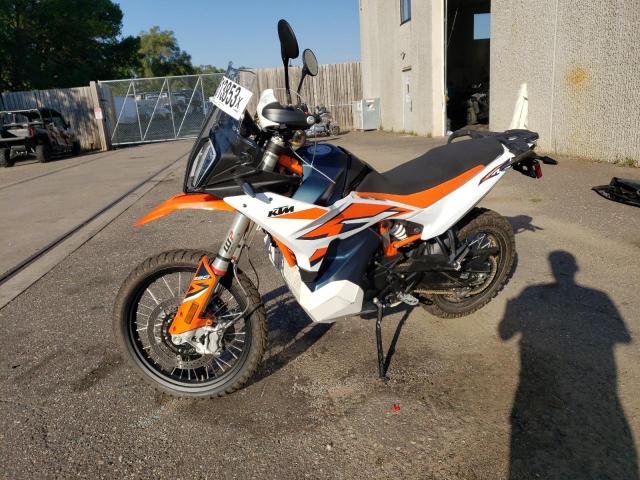 VBKTR6408PM857040 - 2023 KTM 890 ADVENTURE R أبيض صورة 2