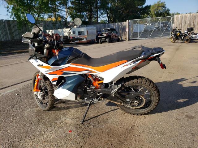 VBKTR6408PM857040 - 2023 KTM 890 ADVENTURE R أبيض صورة 3