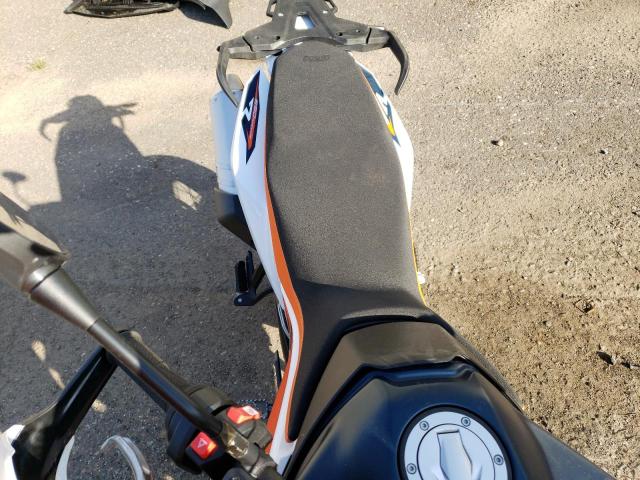 VBKTR6408PM857040 - 2023 KTM 890 ADVENTURE R أبيض صورة 6