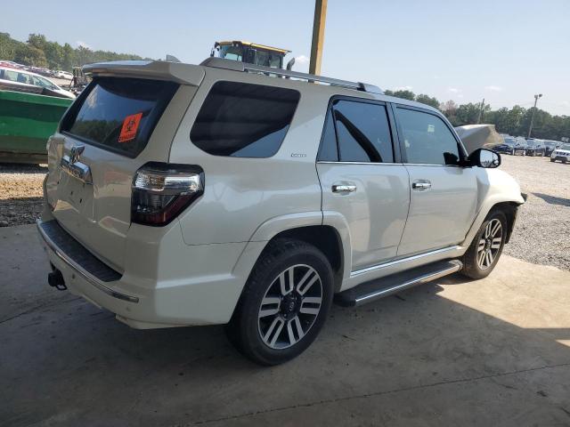 JTEZU5JR3G5144351 - 2016 TOYOTA 4RUNNER SR5 WHITE photo 3