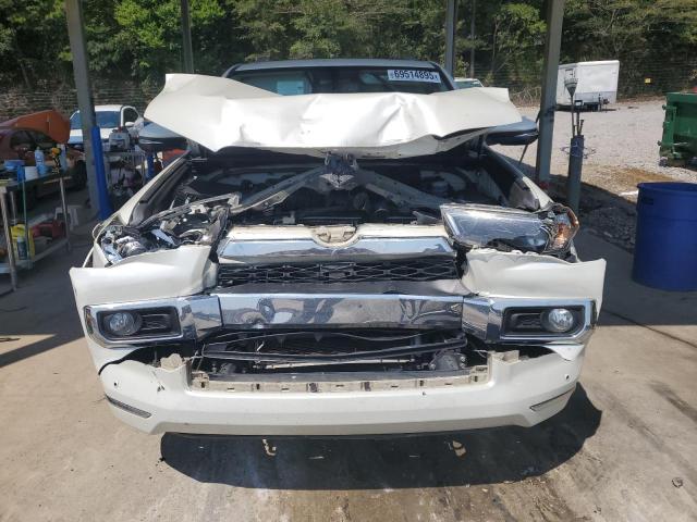 JTEZU5JR3G5144351 - 2016 TOYOTA 4RUNNER SR5 WHITE photo 5