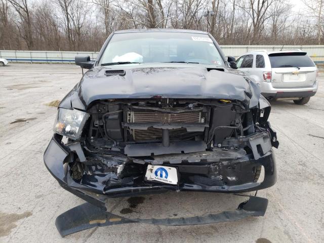 1C6RR7GT0KS533390 - 2019 RAM 1500 CLASS SLT შავი ფოტო 5