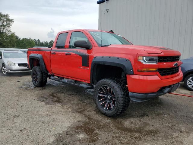 1GCRCPEH2JZ115931 - 2018 CHEVROLET SILVERADO C1500 CUSTOM RED photo 4