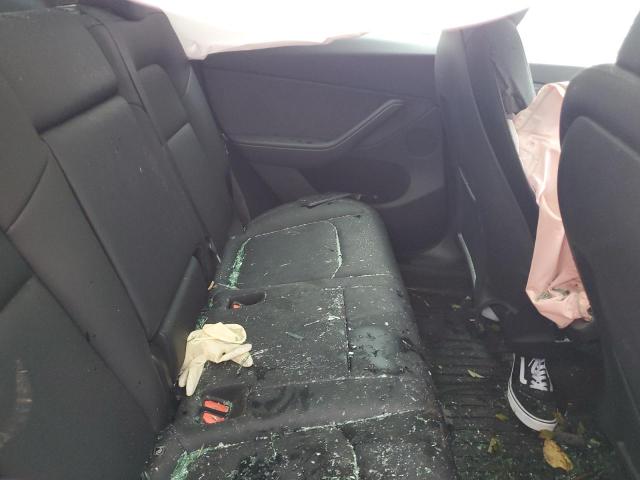 7SAYGDEE3RA245075 - 2024 TESLA MODEL Y შავი ფოტო 11