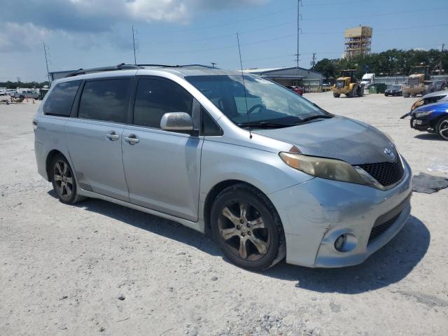 5TDXK3DC2CS179044 - 2012 TOYOTA SIENNA SPORT SILVER photo 4