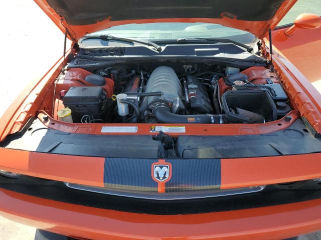 2B3LJ74W89H569576 - 2009 DODGE CHALLENGER SRT-8 ORANGE photo 11