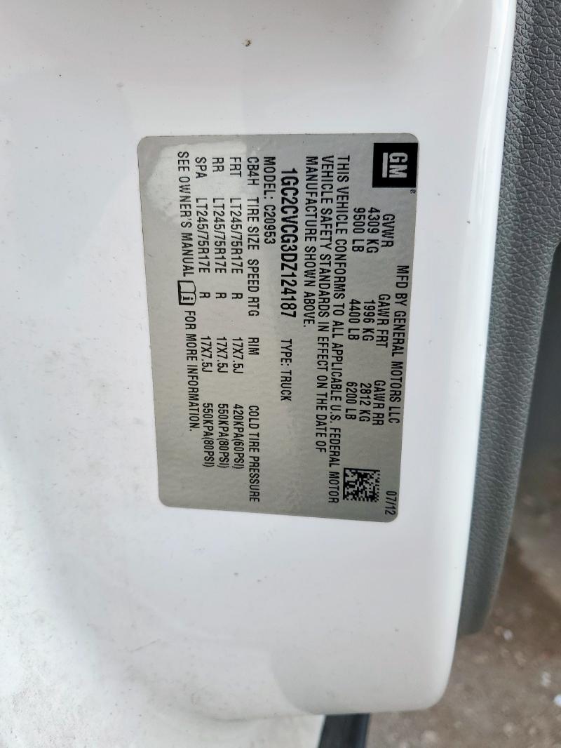 1GC2CVCG3DZ124187 - 2013 CHEVROLET SILVERADO C2500 HEAVY DUTY WHITE photo 12