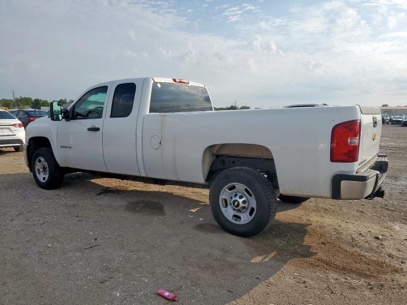 1GC2CVCG3DZ124187 - 2013 CHEVROLET SILVERADO C2500 HEAVY DUTY WHITE photo 2