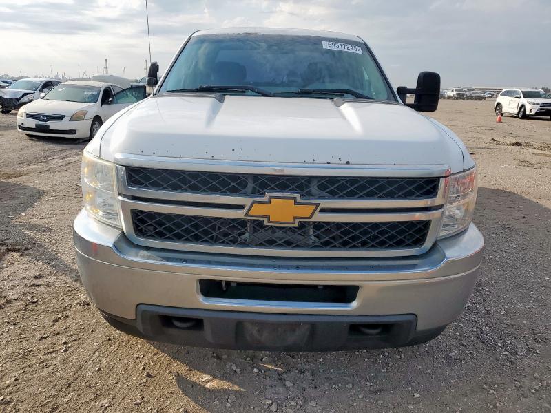 1GC2CVCG3DZ124187 - 2013 CHEVROLET SILVERADO C2500 HEAVY DUTY WHITE photo 5