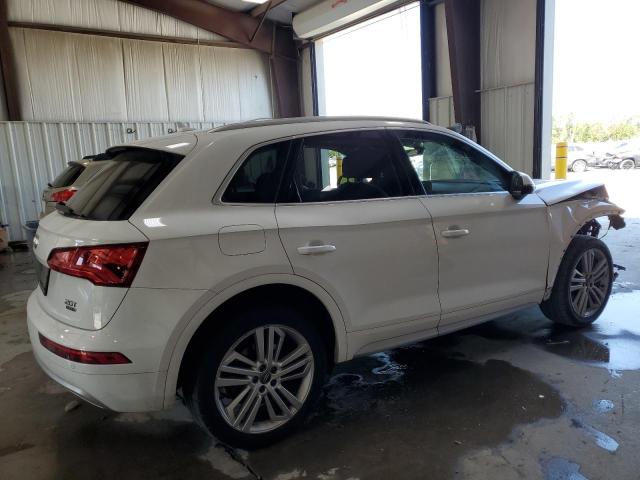 WA1BNAFY9J2008952 - 2018 AUDI Q5 PREMIUM PLUS WHITE photo 3