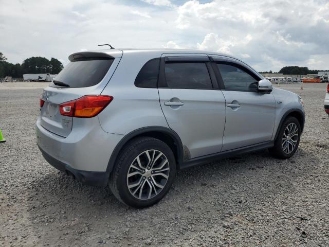 JA4AP3AW5GZ042488 - 2016 MITSUBISHI OUTLANDER ES 银色 照片 3