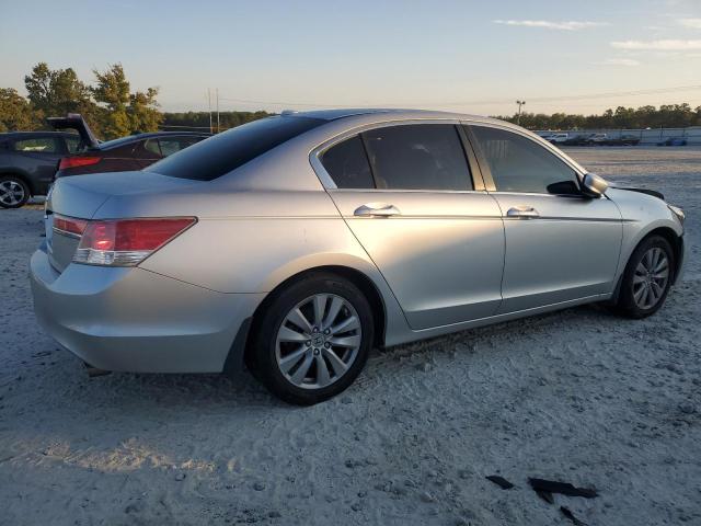 1HGCP2F88CA131128 - 2012 HONDA ACCORD EXL SILVER photo 3
