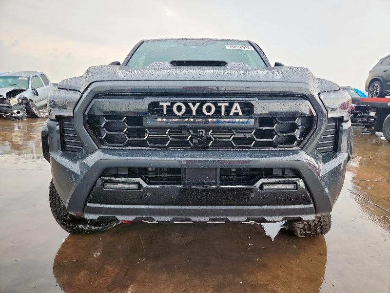 3TYLC5LN0ST028247 - 2025 TOYOTA TACOMA DOUBLE CAB فحمي صورة 5