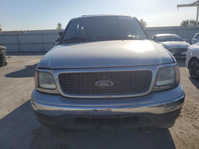 1FMRU1664YLA46305 - 2000 FORD EXPEDITION XLT SILVER photo 5