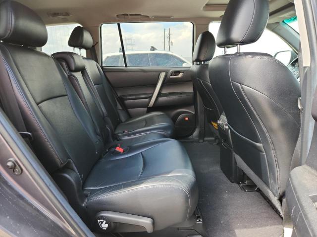 5TDZK3EH2BS026326 - 2011 TOYOTA HIGHLANDER BASE ნაცრისფერი ფოტო 11