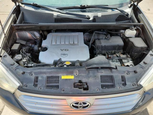 5TDZK3EH2BS026326 - 2011 TOYOTA HIGHLANDER BASE ნაცრისფერი ფოტო 12