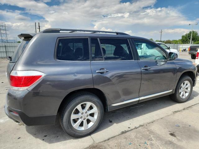 5TDZK3EH2BS026326 - 2011 TOYOTA HIGHLANDER BASE ნაცრისფერი ფოტო 3