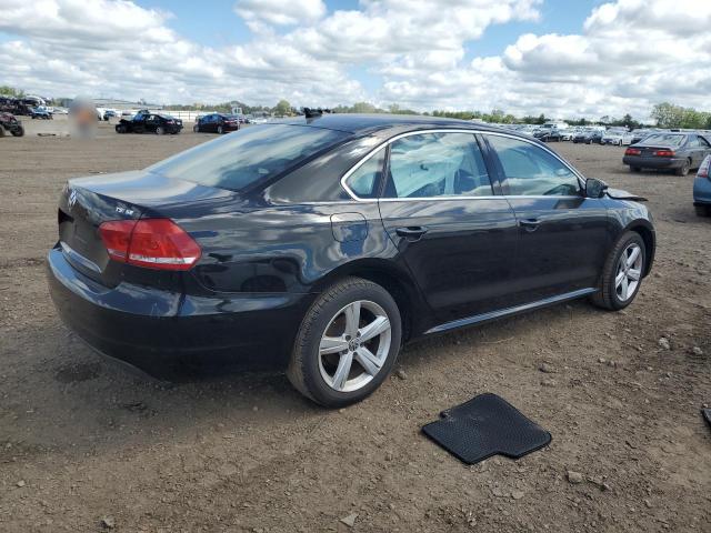 1VWBT7A35FC031380 - 2015 VOLKSWAGEN PASSAT SE BLACK photo 3