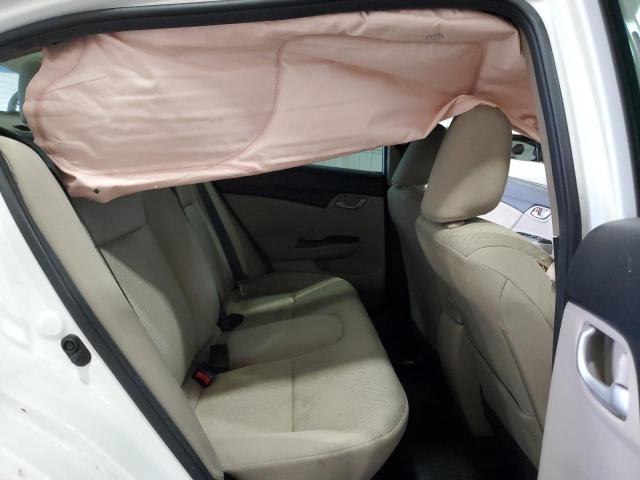 19XFB2F53FE286588 - 2015 HONDA CIVIC LX WHITE photo 10